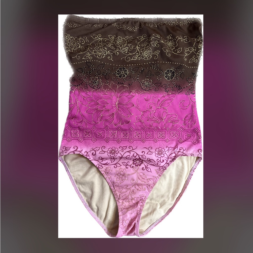 Vintage boho brown and pink ombré one piece swimsuit
- beautiful floral designs